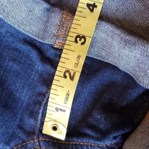 SO low rise favorite midi distressed denim shorts Sz 3preloved EUC - Picture 11 of 14